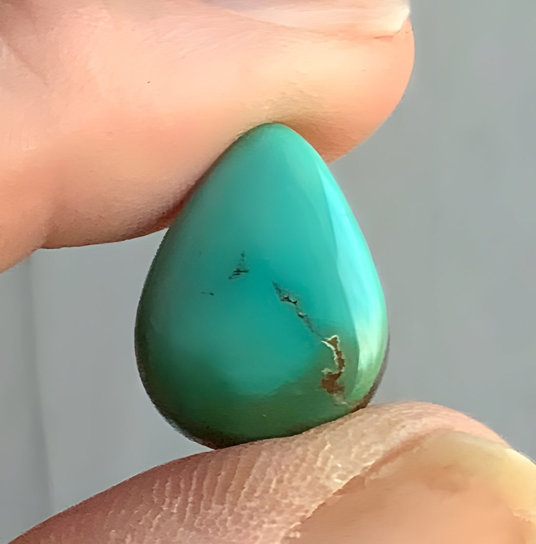 Royston Turquoise Teardrop Cabochon-Nevada Gemstone #R110
