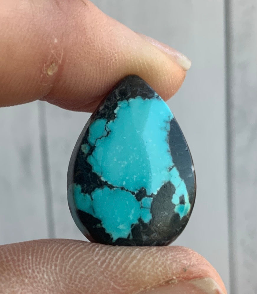 Bao Canyon Turquoise Teardrop Cabochon