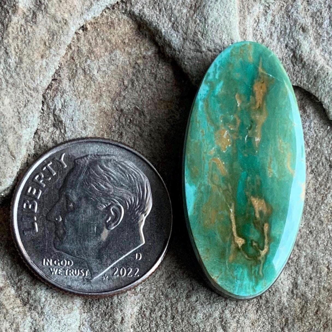 Beautiful Green Royston Turquoise Long Oval Cabochon #R73