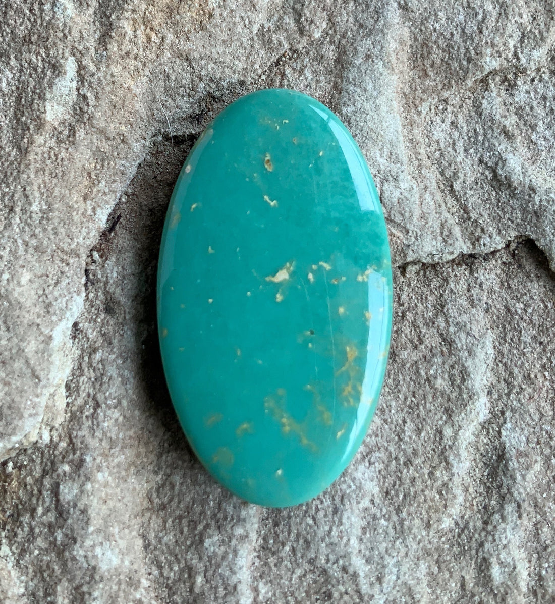 Beautiful Emerald Valley Turquoise Oval Cabochon