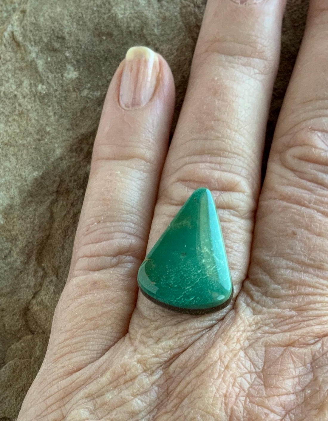 Royston Turquoise Green Triangular Cabochon-Nevada Gemstone R182