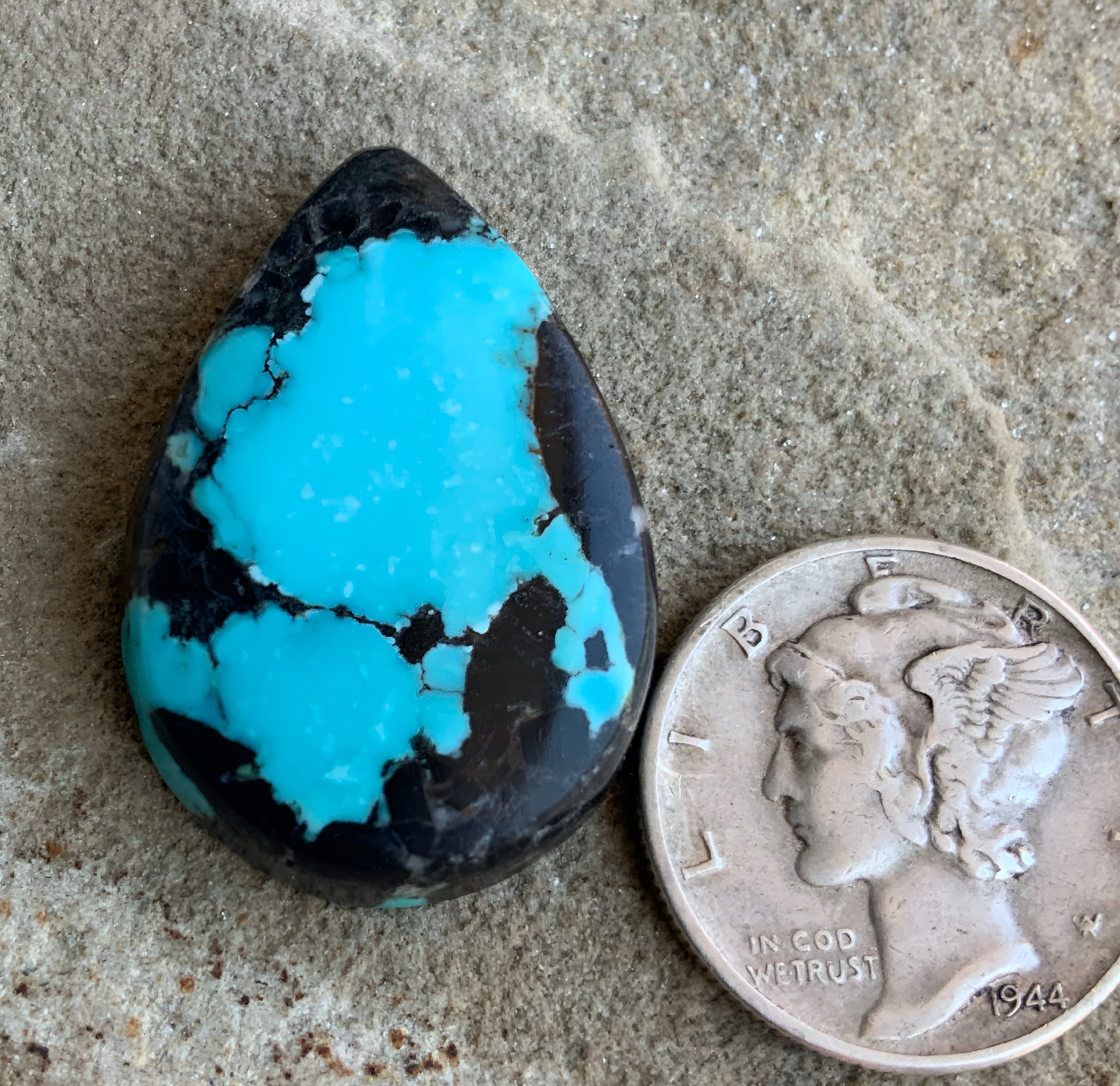 Bao Canyon Turquoise Teardrop Cabochon