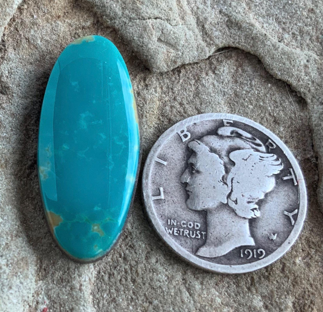 Blue Royston Turquoise Oval Cabochon #R178