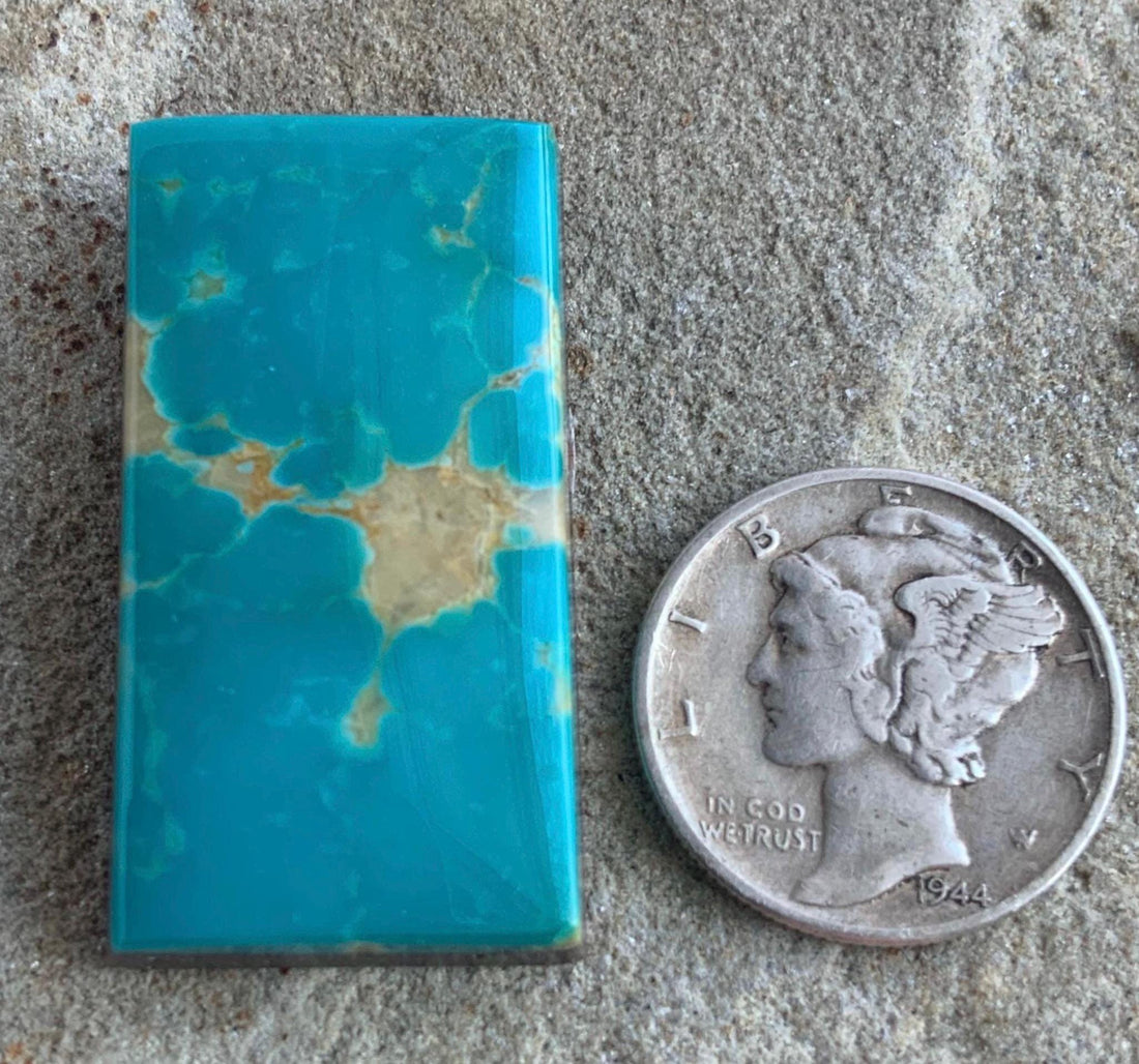 Gorgeous Royston Turquoise Rectangular Cabochon #R03