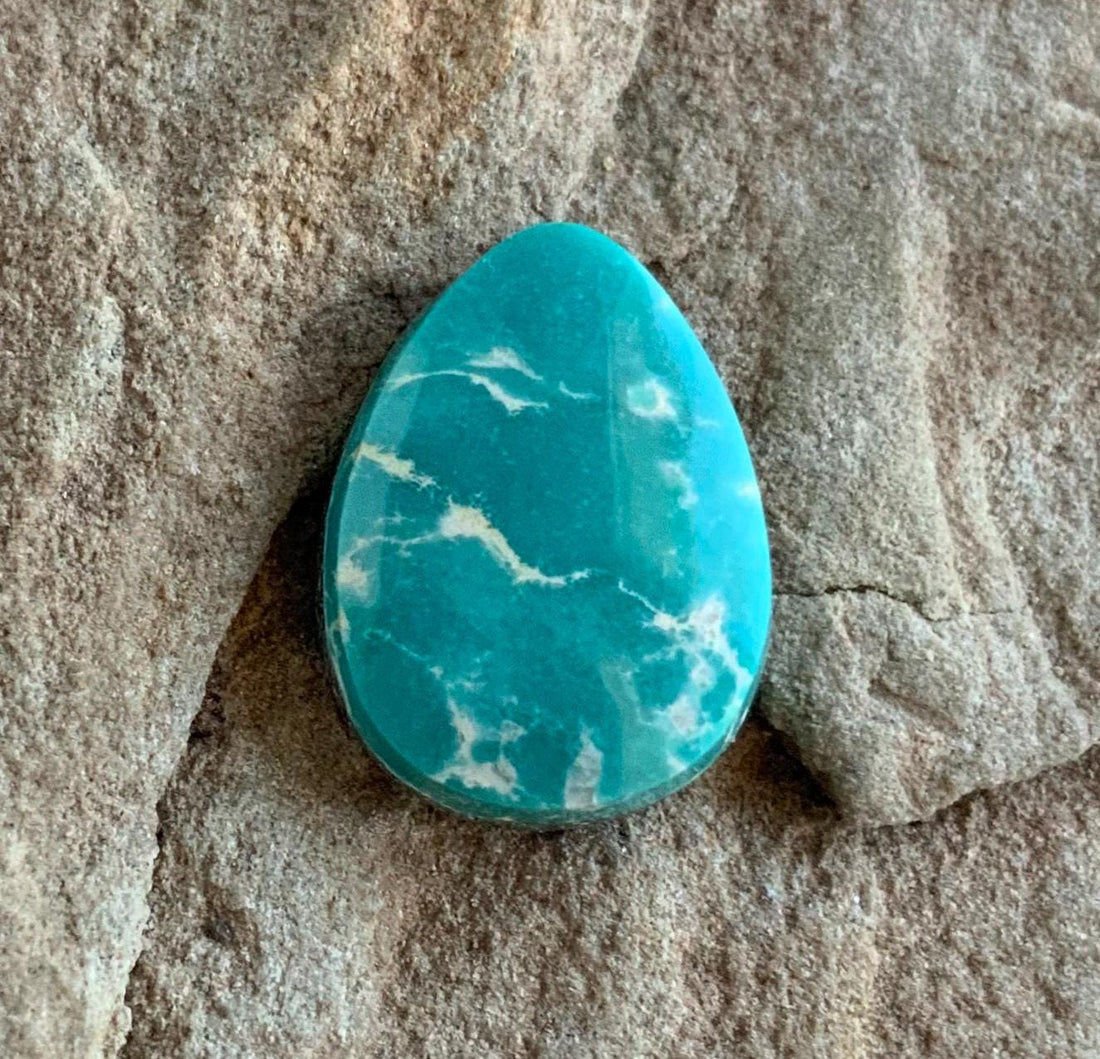 Beautiful Fox Turquoise Teardrop Cabochon