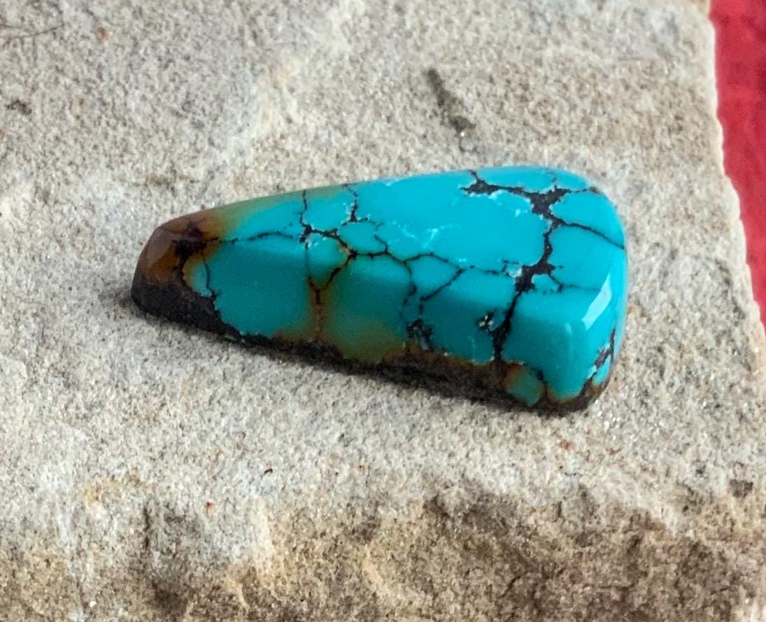 Beautiful Bao Canyon Turquoise Triangle Cabochon #BC140