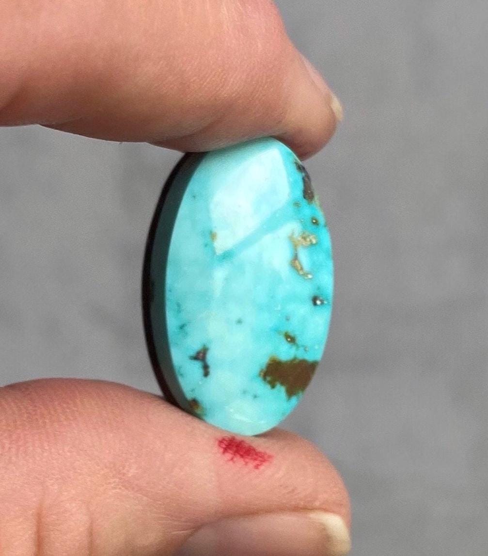 Beautiful Natural Blue Turquoise Mountain Turquoise Oval Cabochon