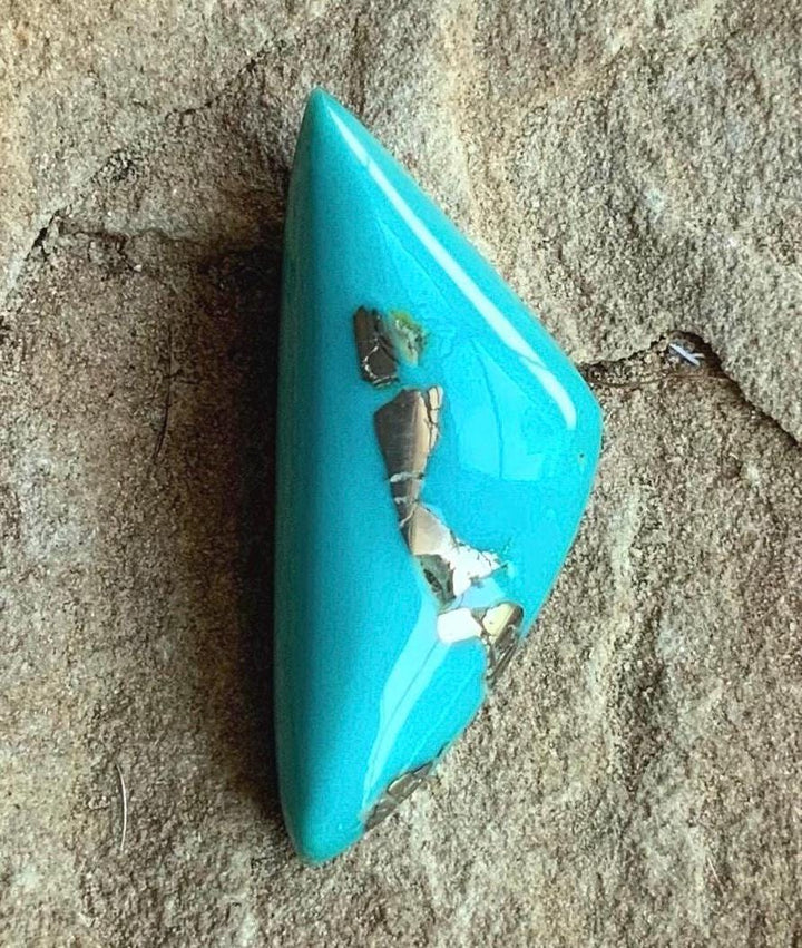 Beautiful Thick Cut Ithaca Peak Triangular Cabochon With Pyrite 253
