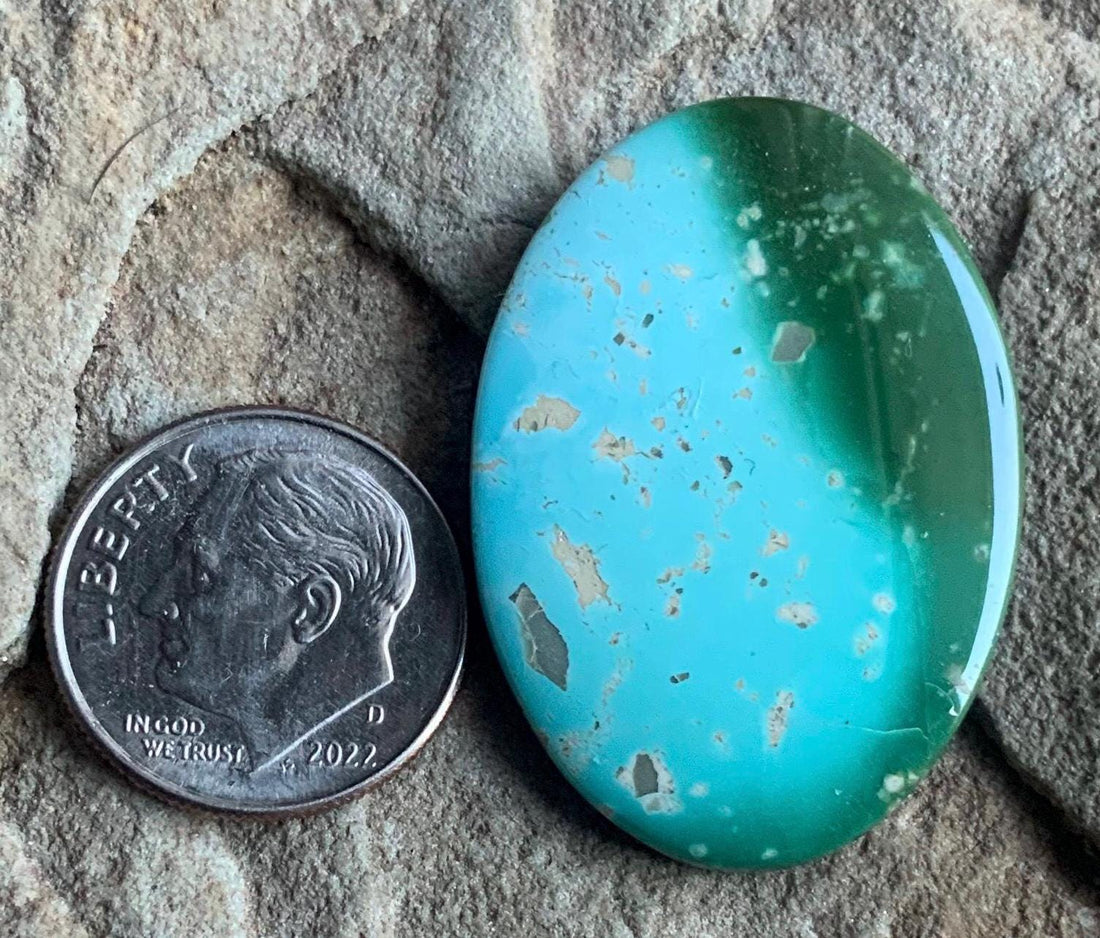 Beautiful Royston Turquoise Two Tone Green Large Oval Cabochon #R12