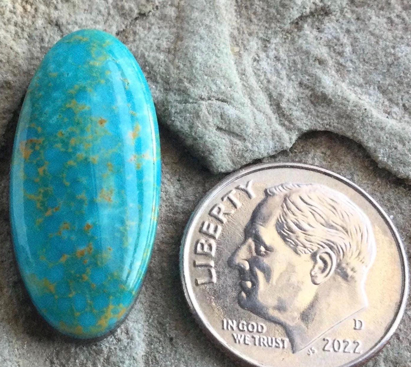 Beautiful Blue Green Royston Turquoise Oval Cabochon