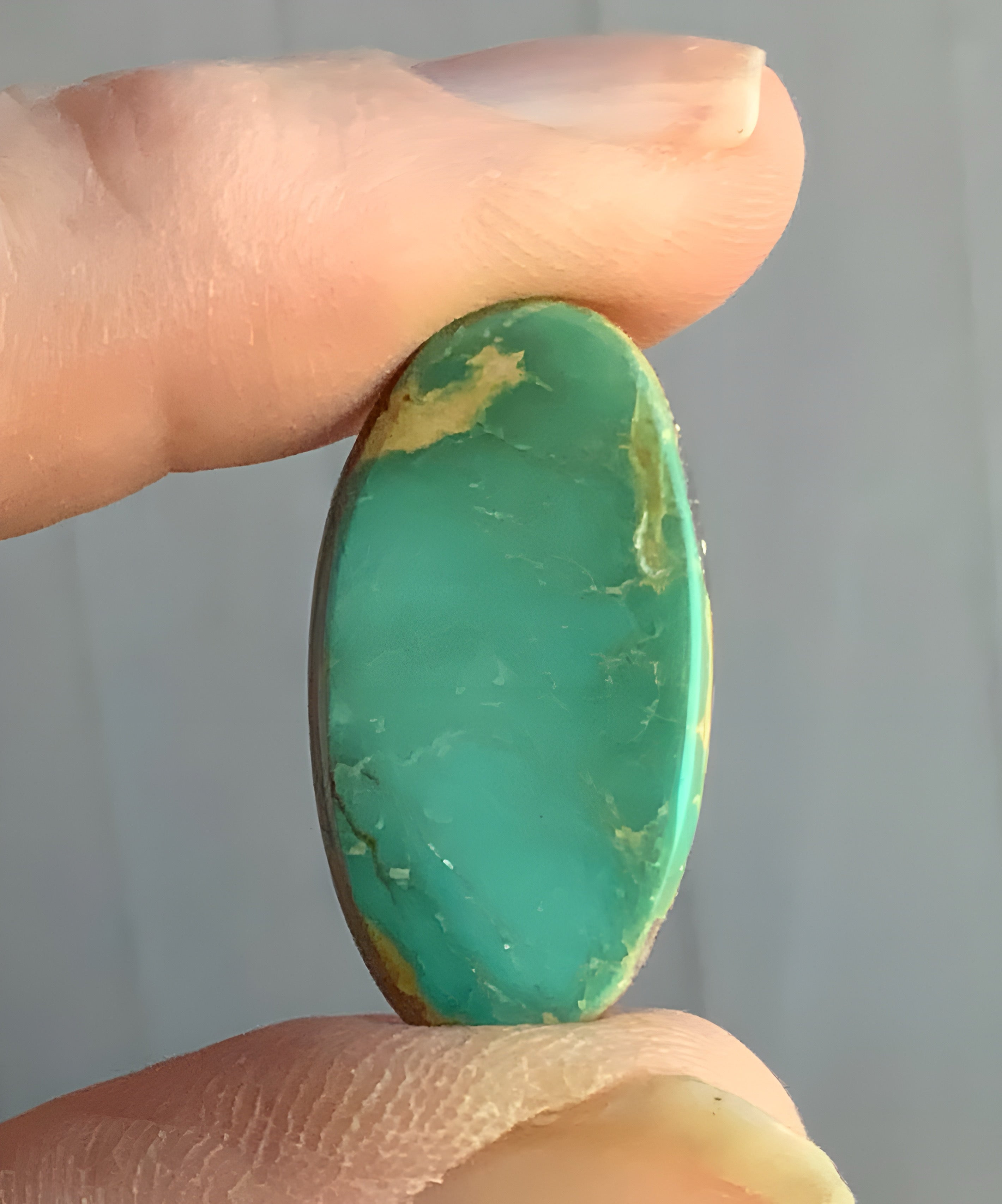 Royston Turquoise Green Oval Gemstone #R75