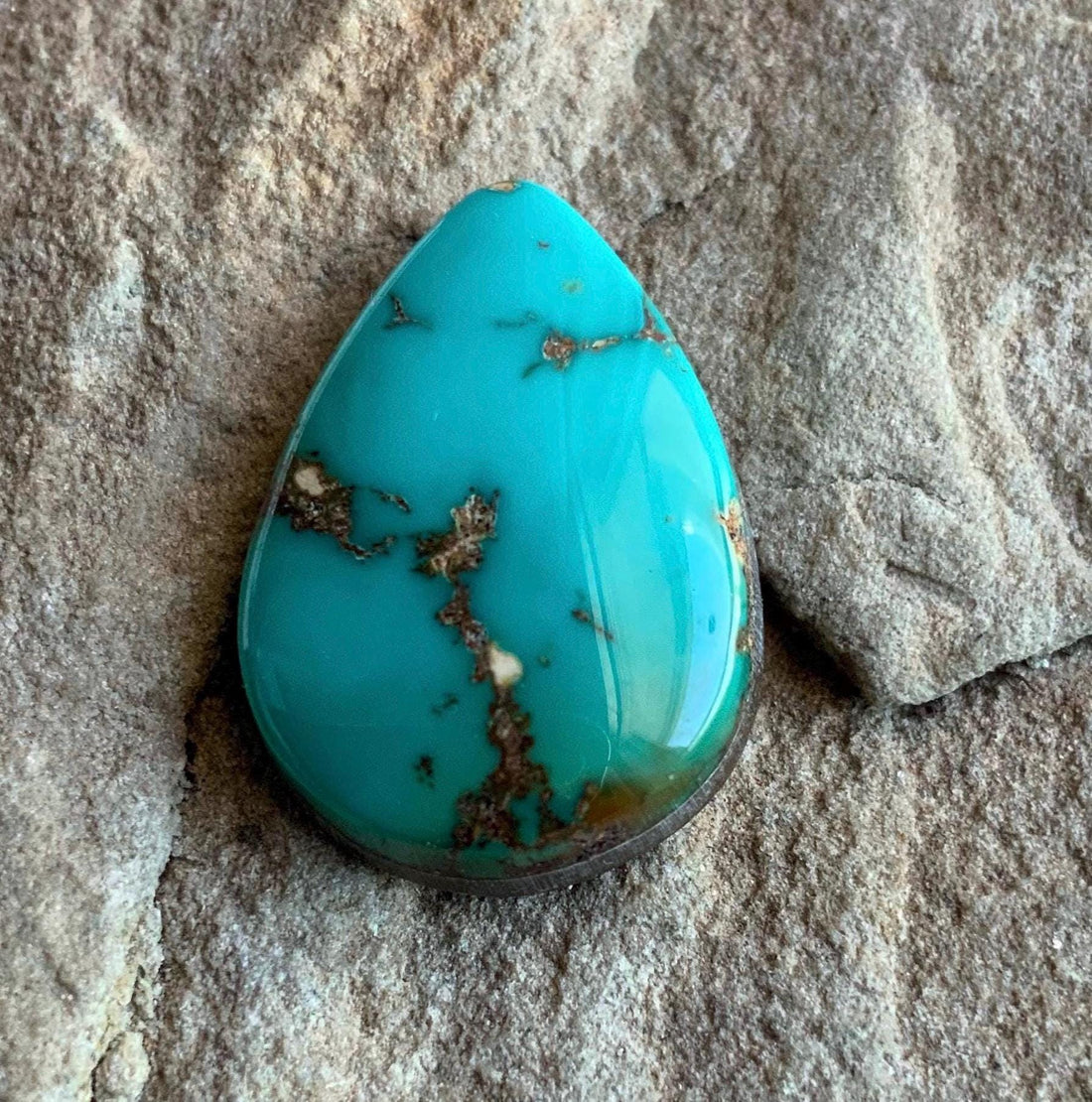 Green Royston Turquoise Drop Cabochon #R147