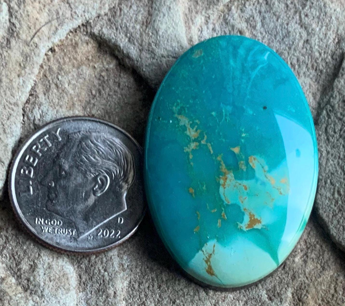 Beautiful Blue Royston Turquoise Oval Cabochon #R20
