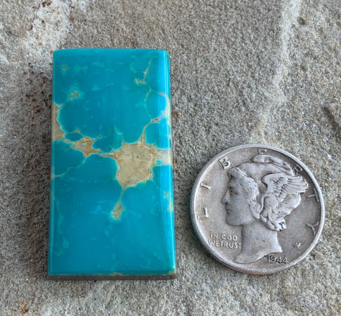 Gorgeous Royston Turquoise Rectangular Cabochon #R03