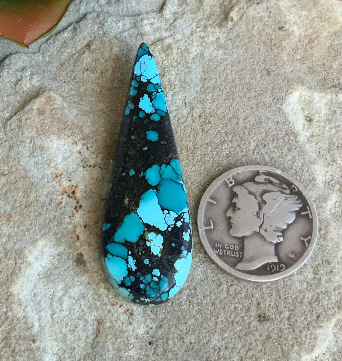 Bao Canyon Turquoise Elongated Teardrop Gemstone