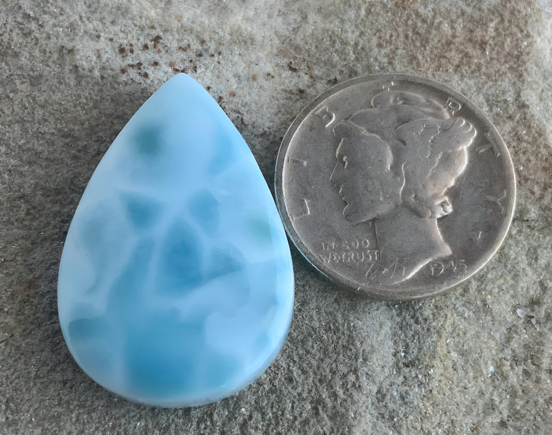 Laramar Teardrop Cabochon:Dominican Republic Gemstone