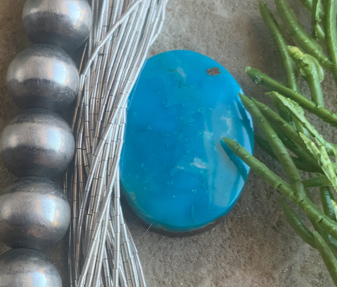 Beautiful Blue Turquoise Mountain Turquoise Oval Cabochon