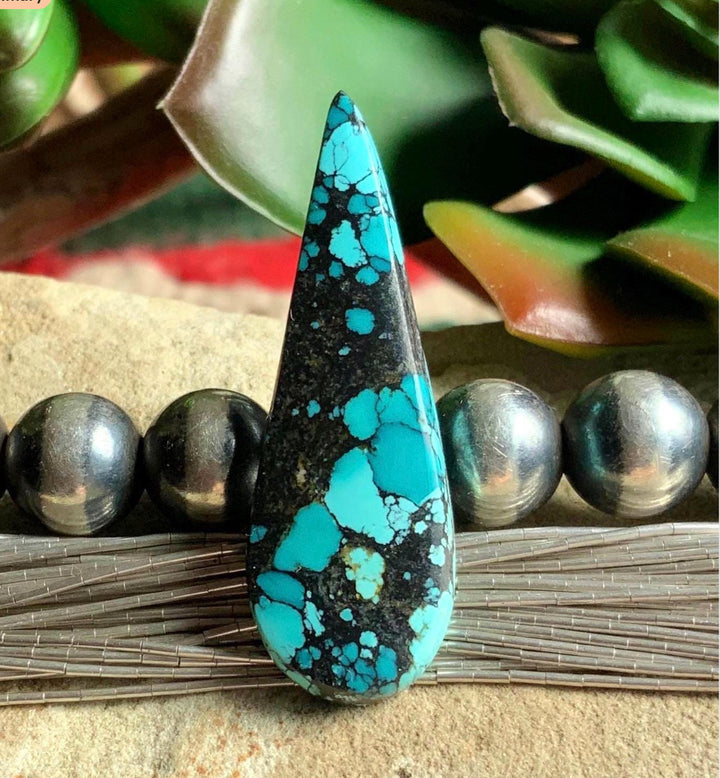 Bao Canyon Turquoise Elongated Teardrop Gemstone