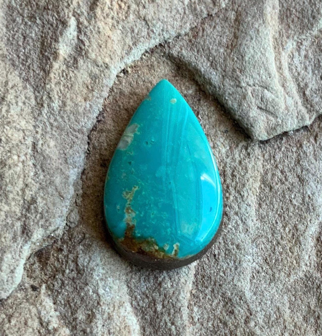 Royston Turquoise Teardrop Cabochon