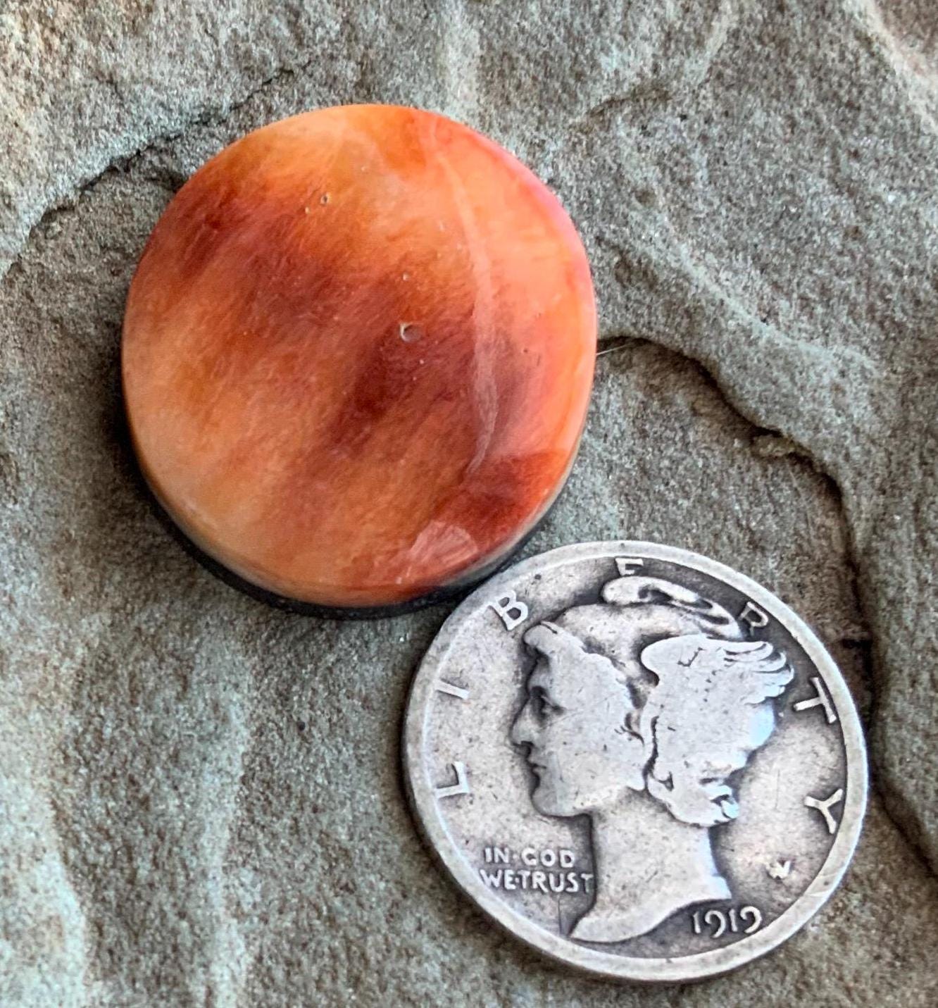 Orange Spiny Oyster Round Cabochon