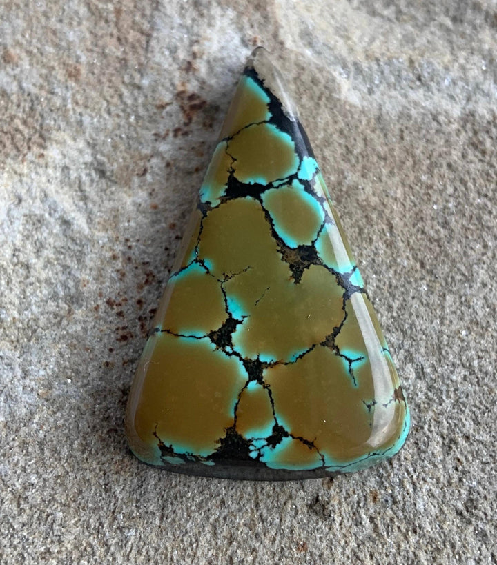 Beautiful Bao Canyon Turquoise Triangle Cabochon #BC125