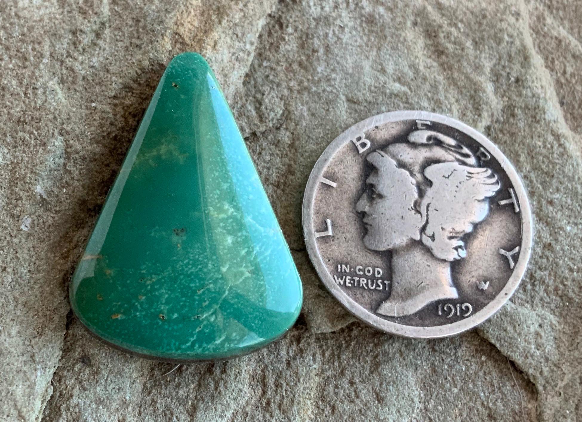 Royston Turquoise Green Triangular Cabochon-Nevada Gemstone R182